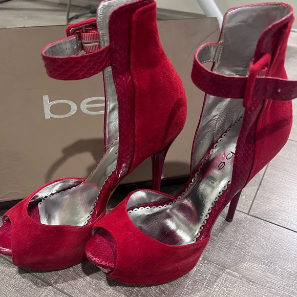 Red Platform Stiletto - Picture 3 of 4